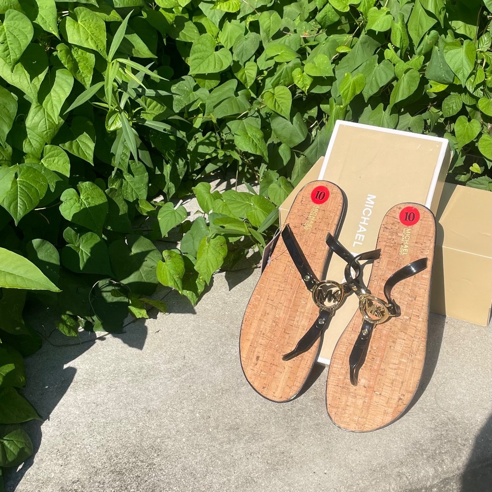 BLACK FRIDAY!  Michael Kors Charm Jelly Sandals PVC Set 45R5MKFA1Q